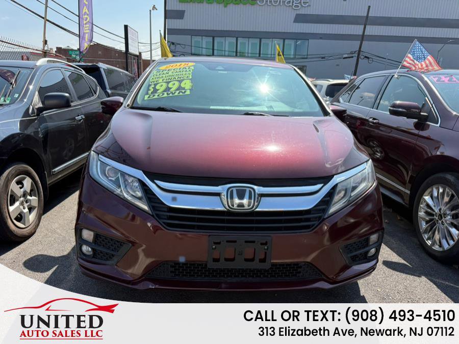 Used 2018 Honda Odyssey EX image 2