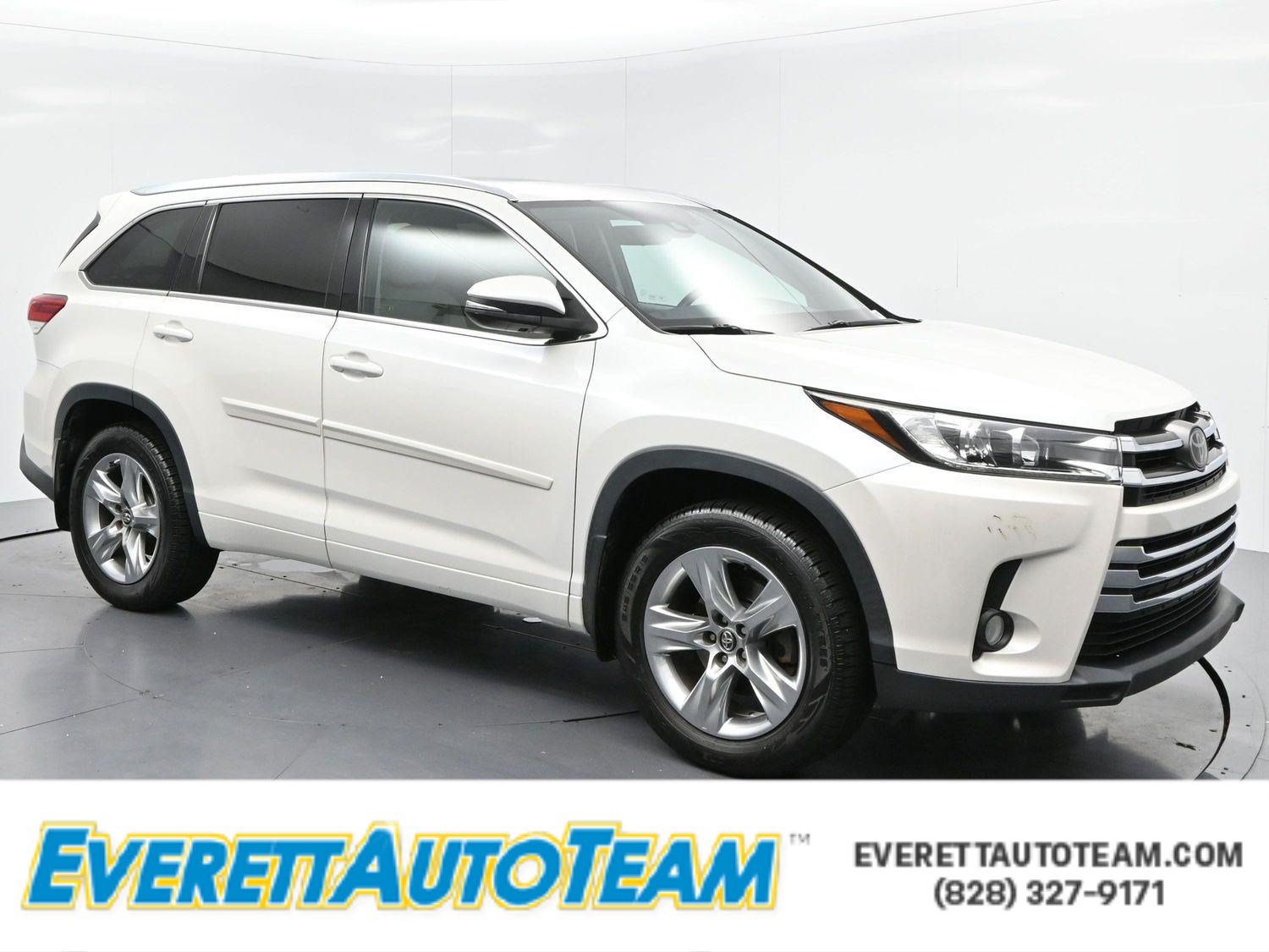 Used 2017 Toyota Highlander Limited w/ Protection Package #3 AWD/4WD image 1