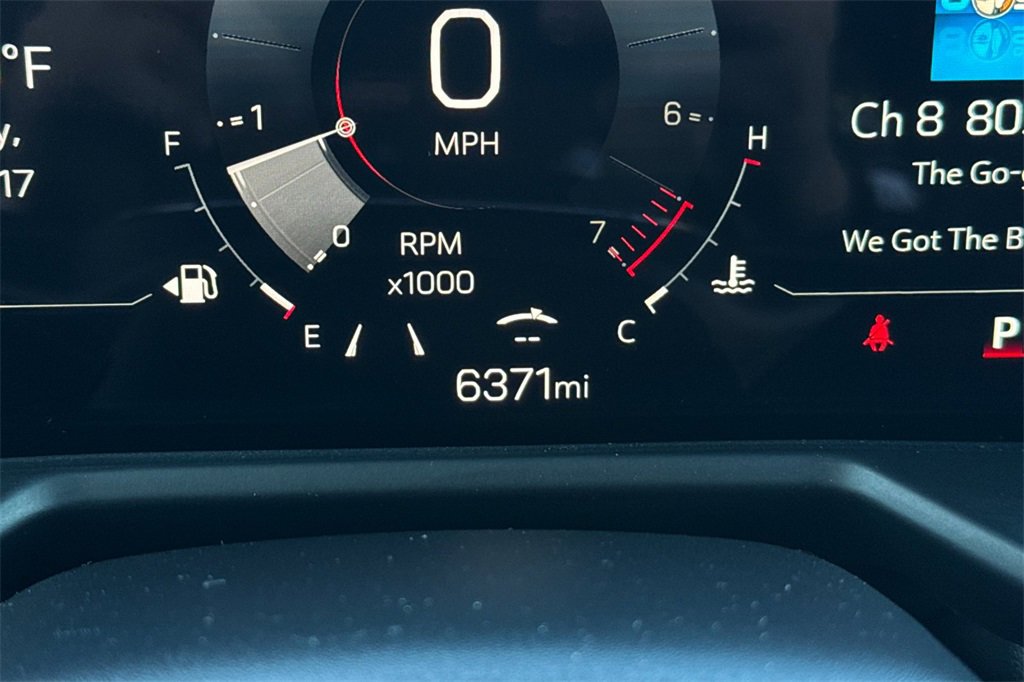 Certified 2025 GMC Acadia Elevation image 33