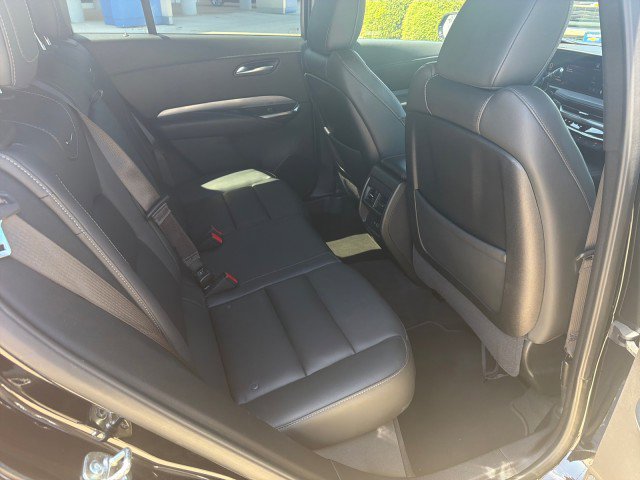 Used 2025 Cadillac XT4 Premium Luxury FWD image 16