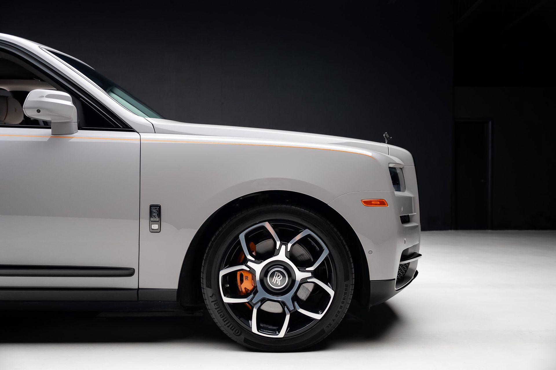 Used 2024 Rolls-Royce Cullinan Black Badge w/ Driver's Package AWD/4WD image 40