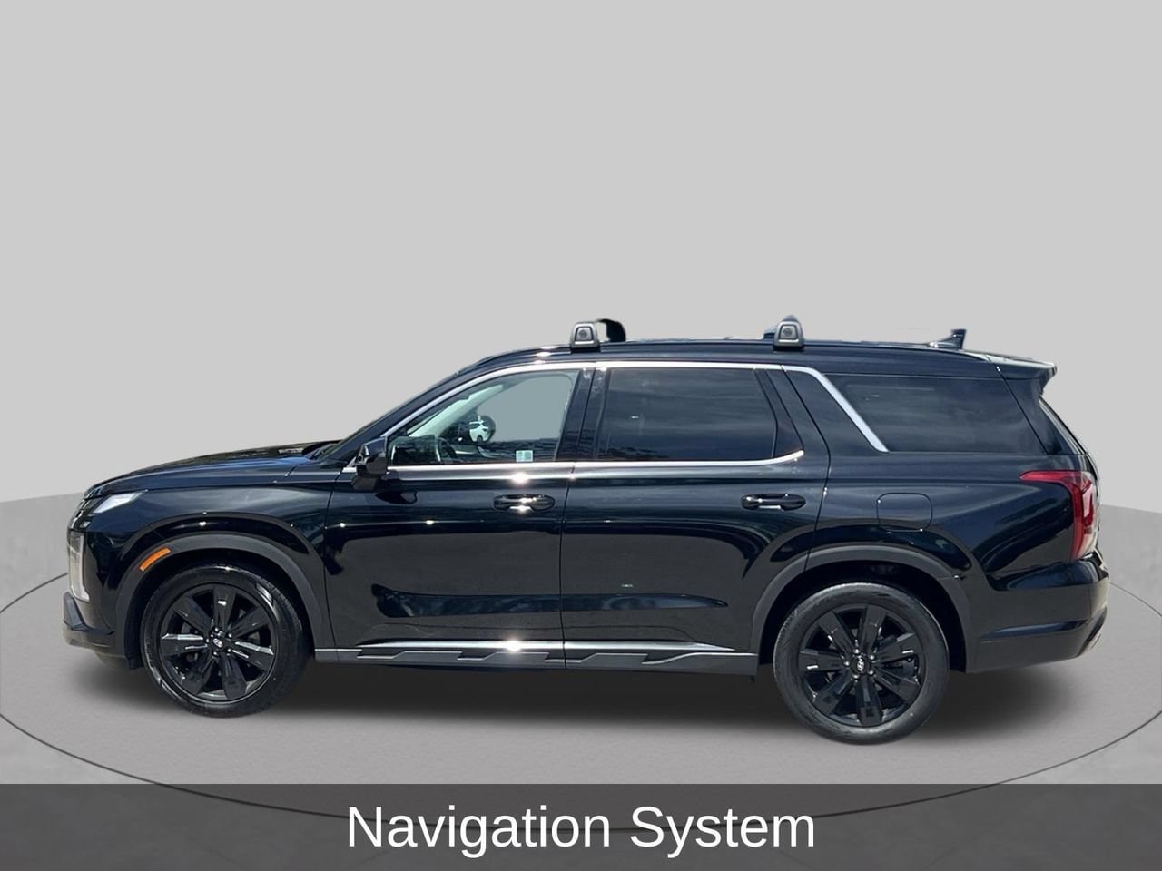 Used 2024 Hyundai Palisade XRT FWD image 2