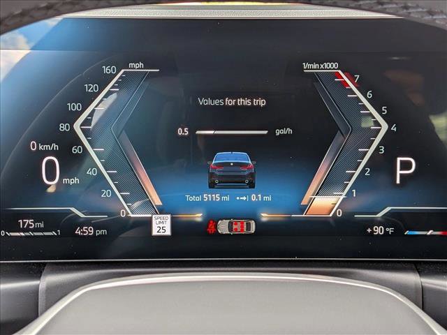 Used 2025 BMW 330i Sedan w/ Premium Package image 11