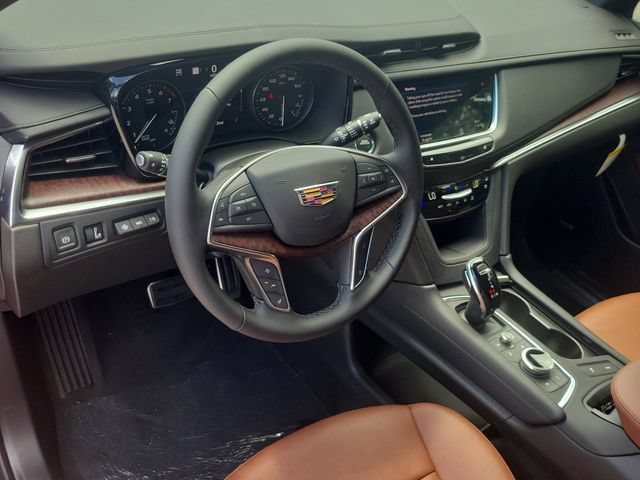 New 2026 Cadillac XT5 Premium Luxury w/ Driver Assist Package AWD/4WD image 8