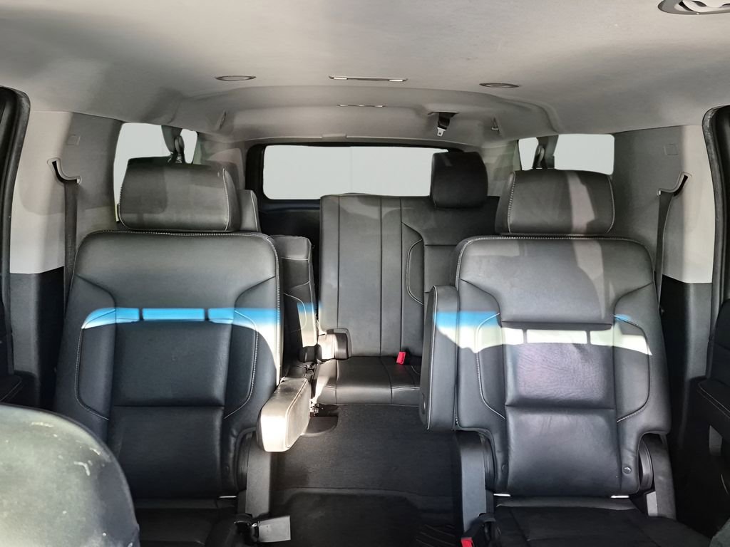 Used 2019 Chevrolet Suburban LT RWD image 45