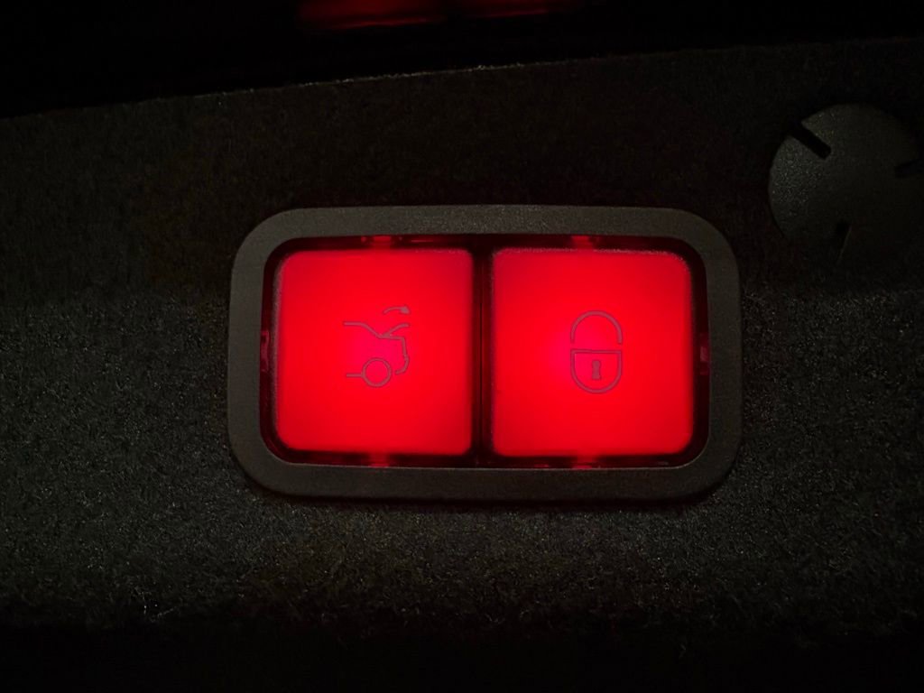 Used 2020 Mercedes-Benz C 300 4MATIC Sedan image 16