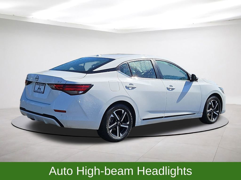 Used 2024 Nissan Sentra SV FWD image 7