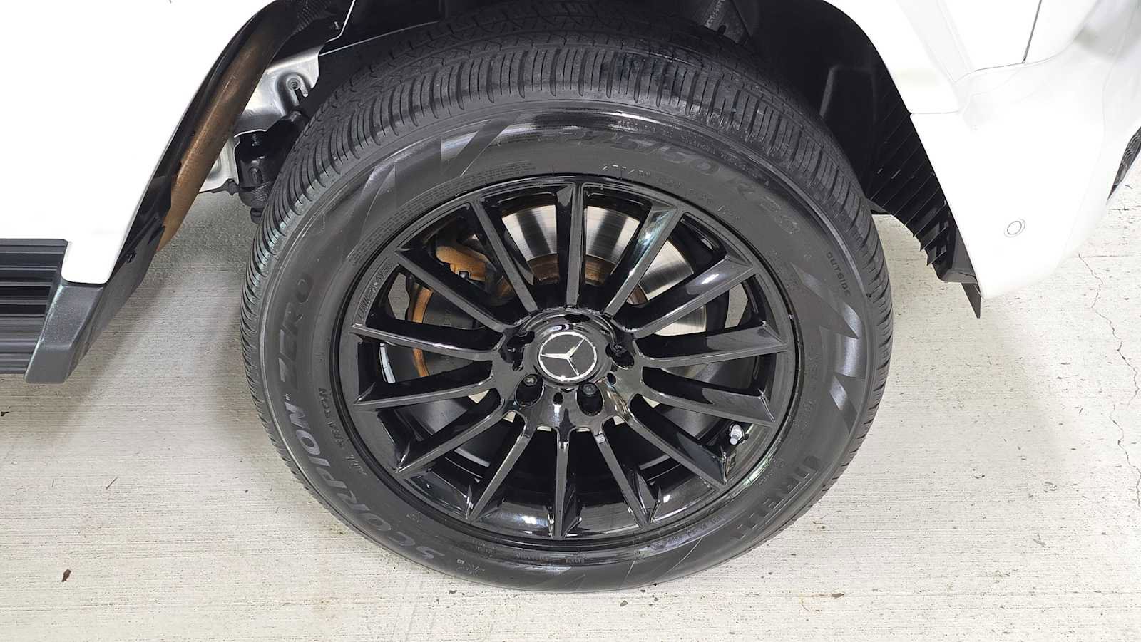 Used 2024 Mercedes-Benz G 550 image 9