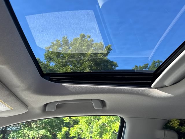Used 2019 Toyota Sequoia TRD Sport w/ TRD Sport Premium Package AWD/4WD image 17
