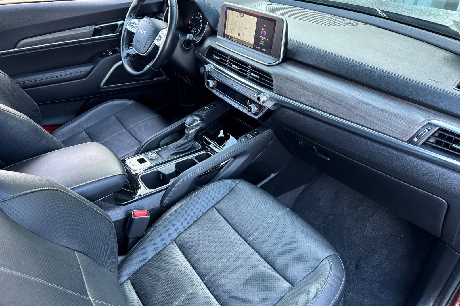 Used 2022 Kia Telluride EX image 33