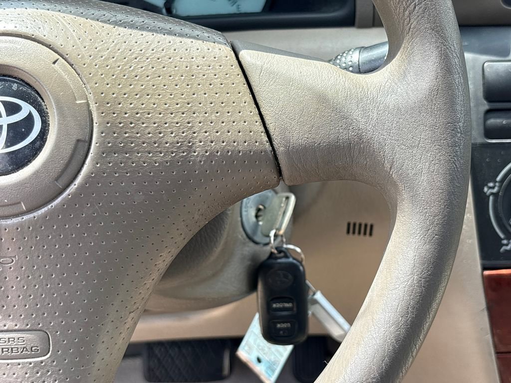 Used 2004 Toyota Corolla CE FWD image 20