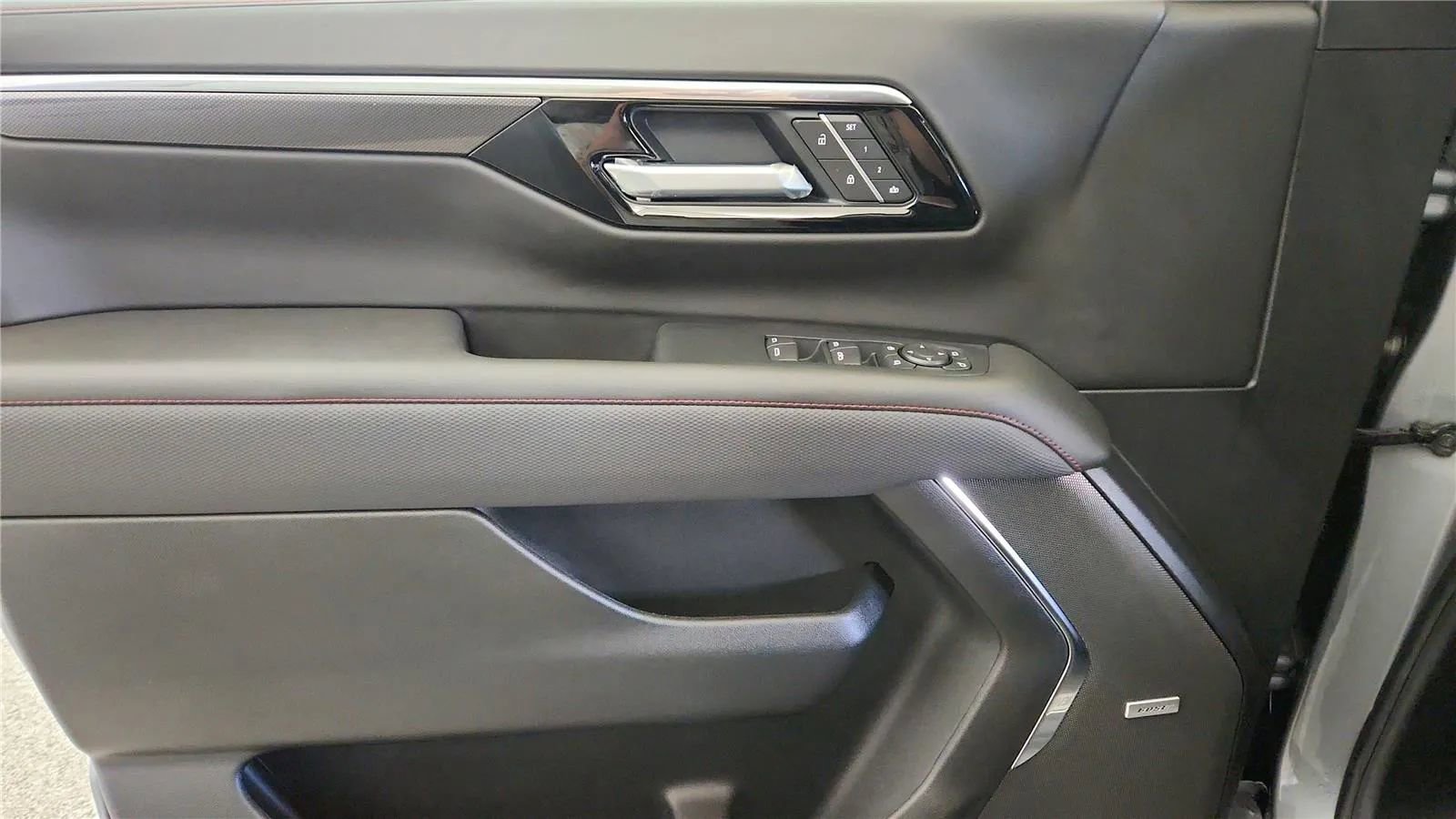 New 2026 Chevrolet Suburban RST w/ Comfort Package image 25