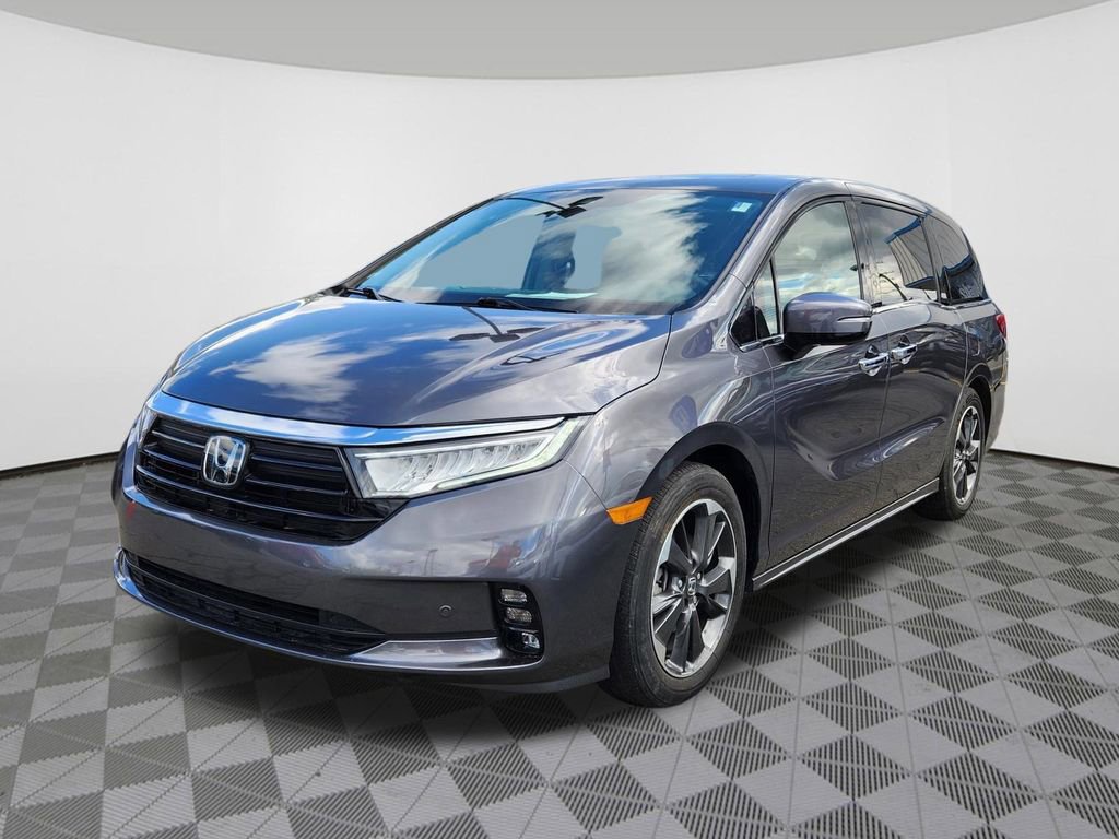 Used 2023 Honda Odyssey Elite image 2