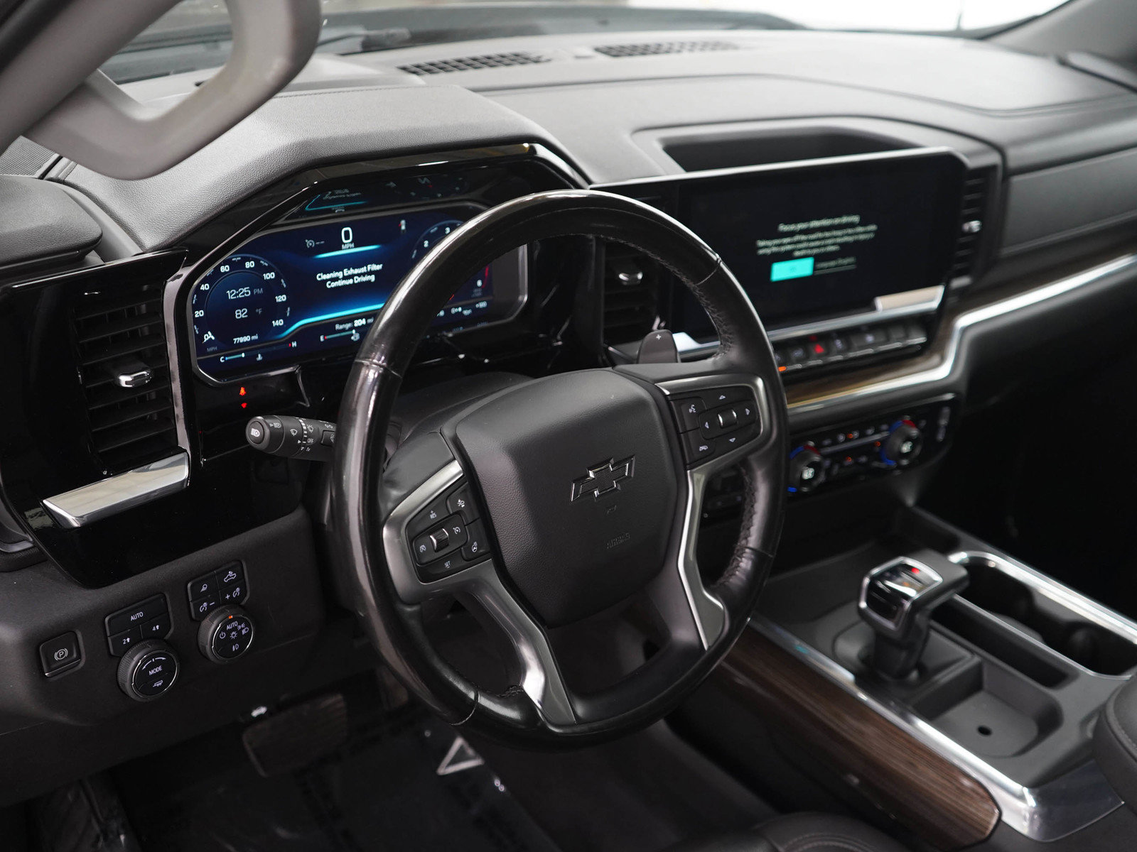 Used 2023 Chevrolet Silverado 1500 RST w/ True North Edition Plus AWD/4WD image 19