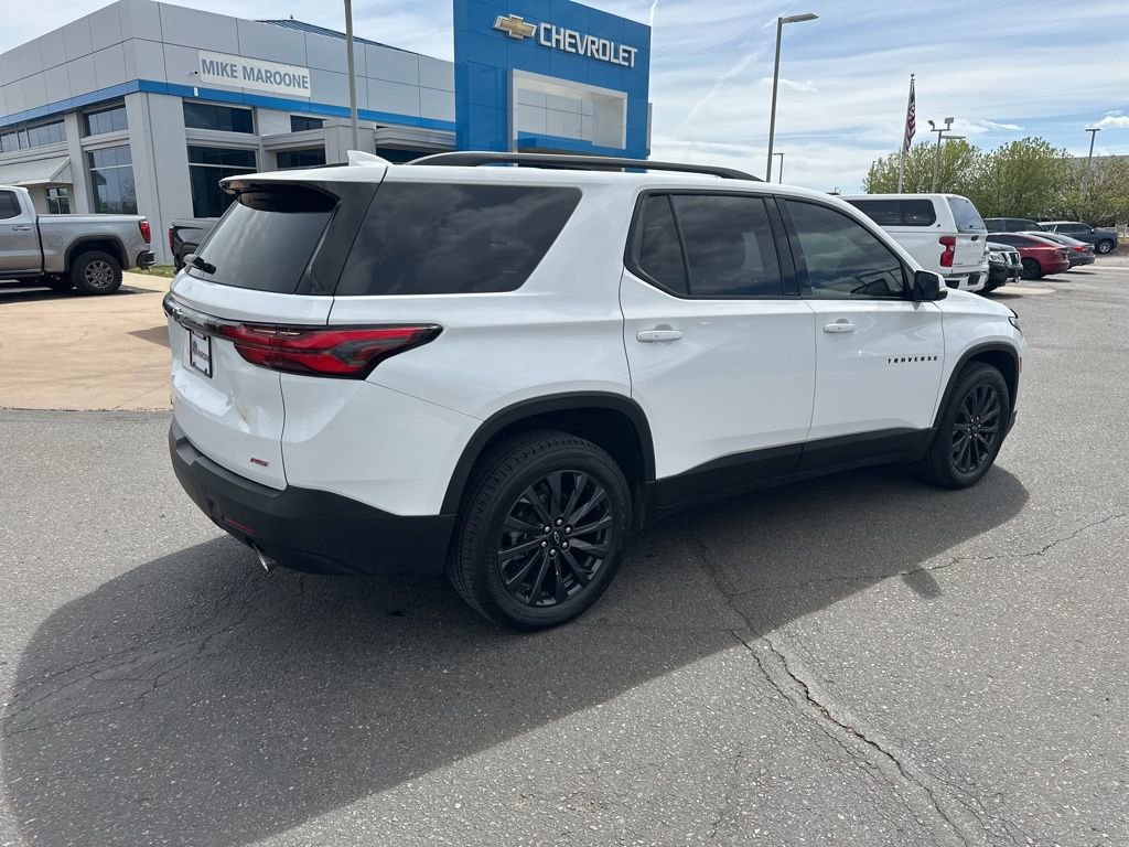 Used 2022 Chevrolet Traverse RS image 37