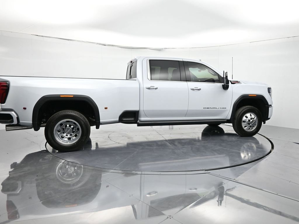New 2026 GMC Sierra 3500 Denali w/ Technology Package image 5