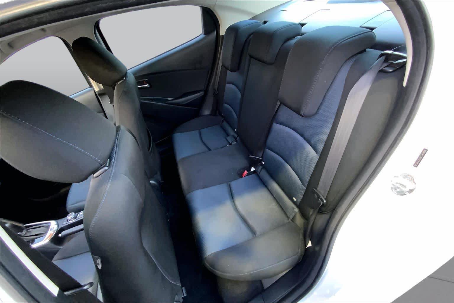 Used 2016 Scion iA FWD image 17