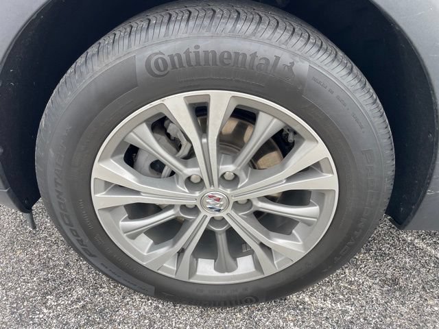 Used 2022 Buick Envision Preferred FWD image 42