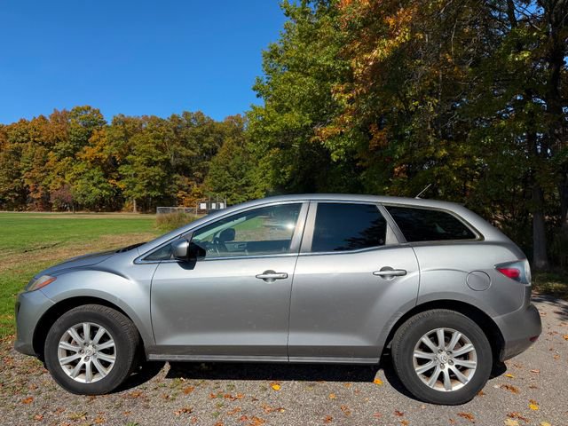 Used 2010 MAZDA CX-7 i Sport w/ Convenience Pkg FWD image 2