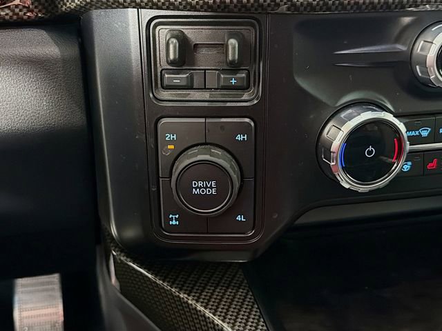 Used 2024 Ford F250 Lariat w/ Lariat Ultimate Package AWD/4WD image 20