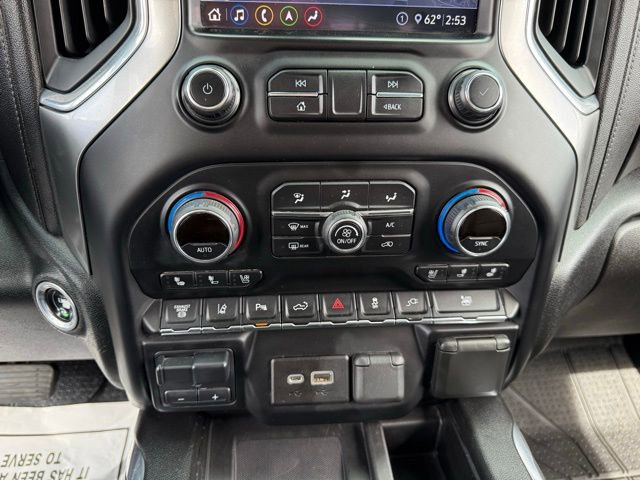 Used 2020 Chevrolet Silverado 3500 LTZ w/ LTZ Premium Package image 23