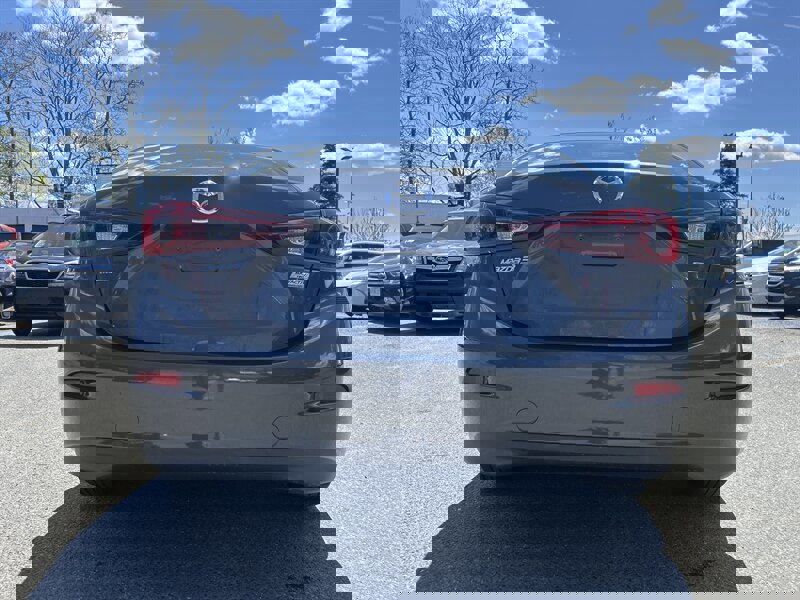 Used 2015 MAZDA MAZDA3 i SV FWD image 5