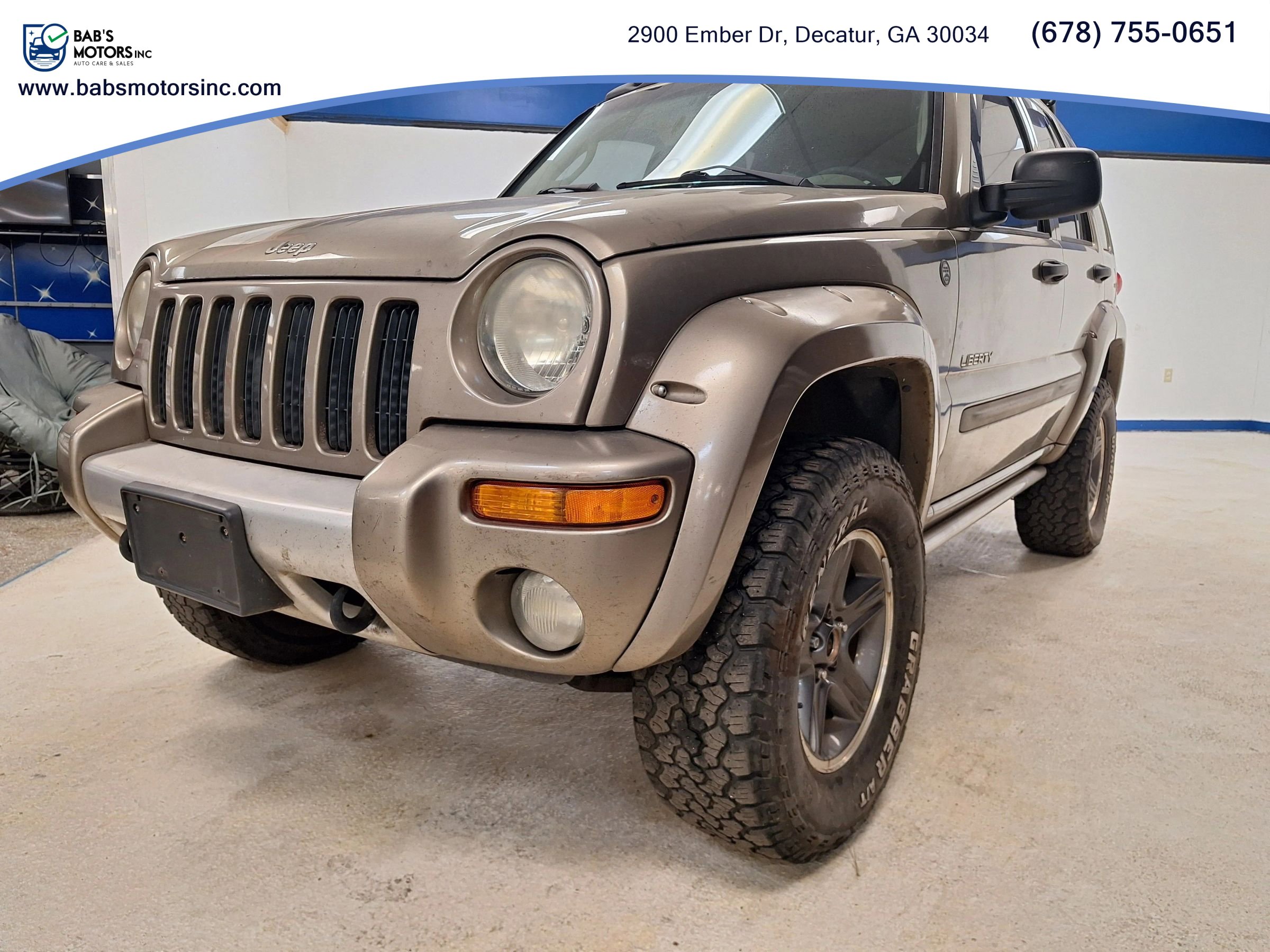 Used 2004 Jeep Liberty Renegade w/ Trailer Tow Group image 4