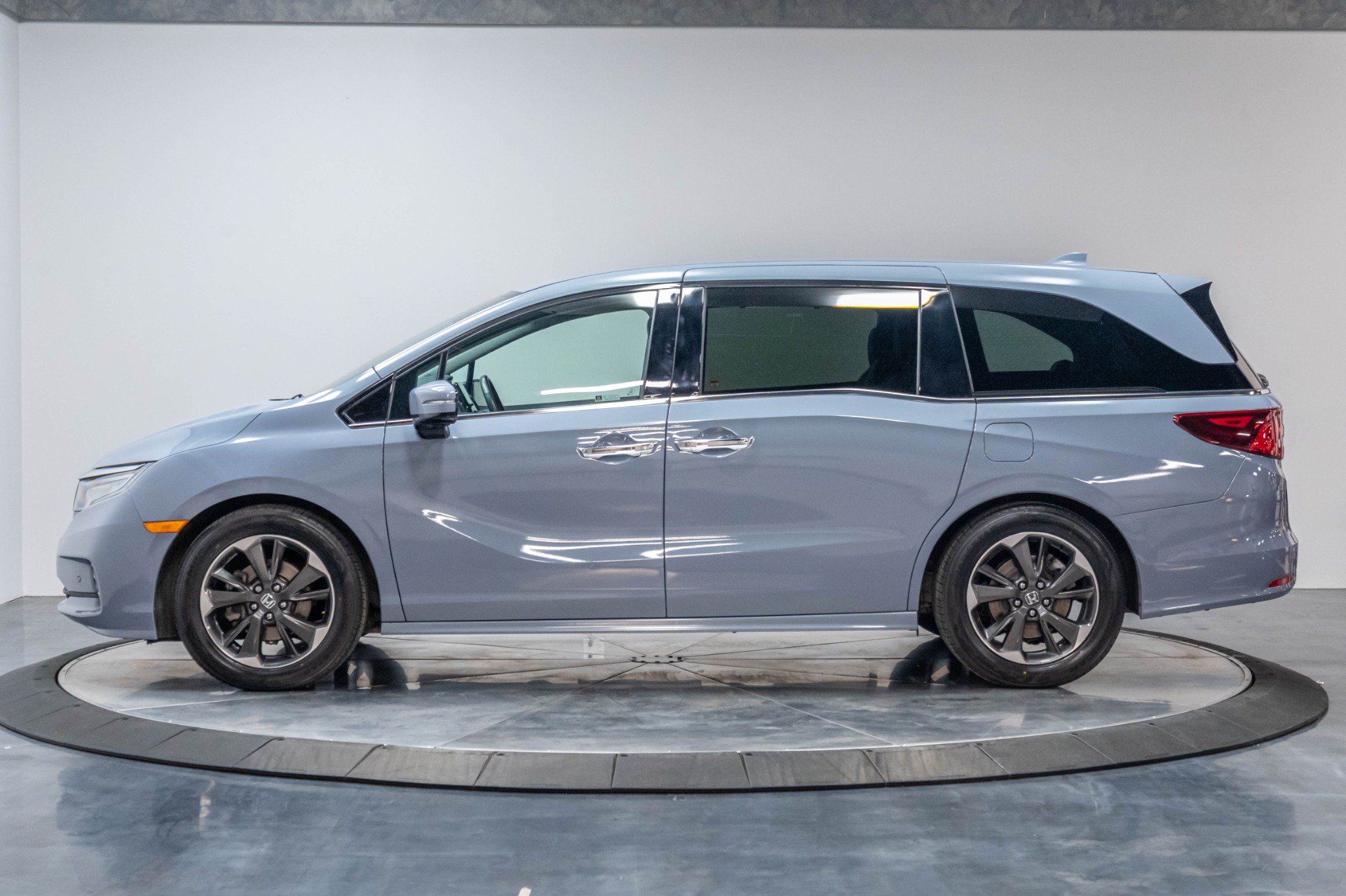 Used 2024 Honda Odyssey Elite image 20