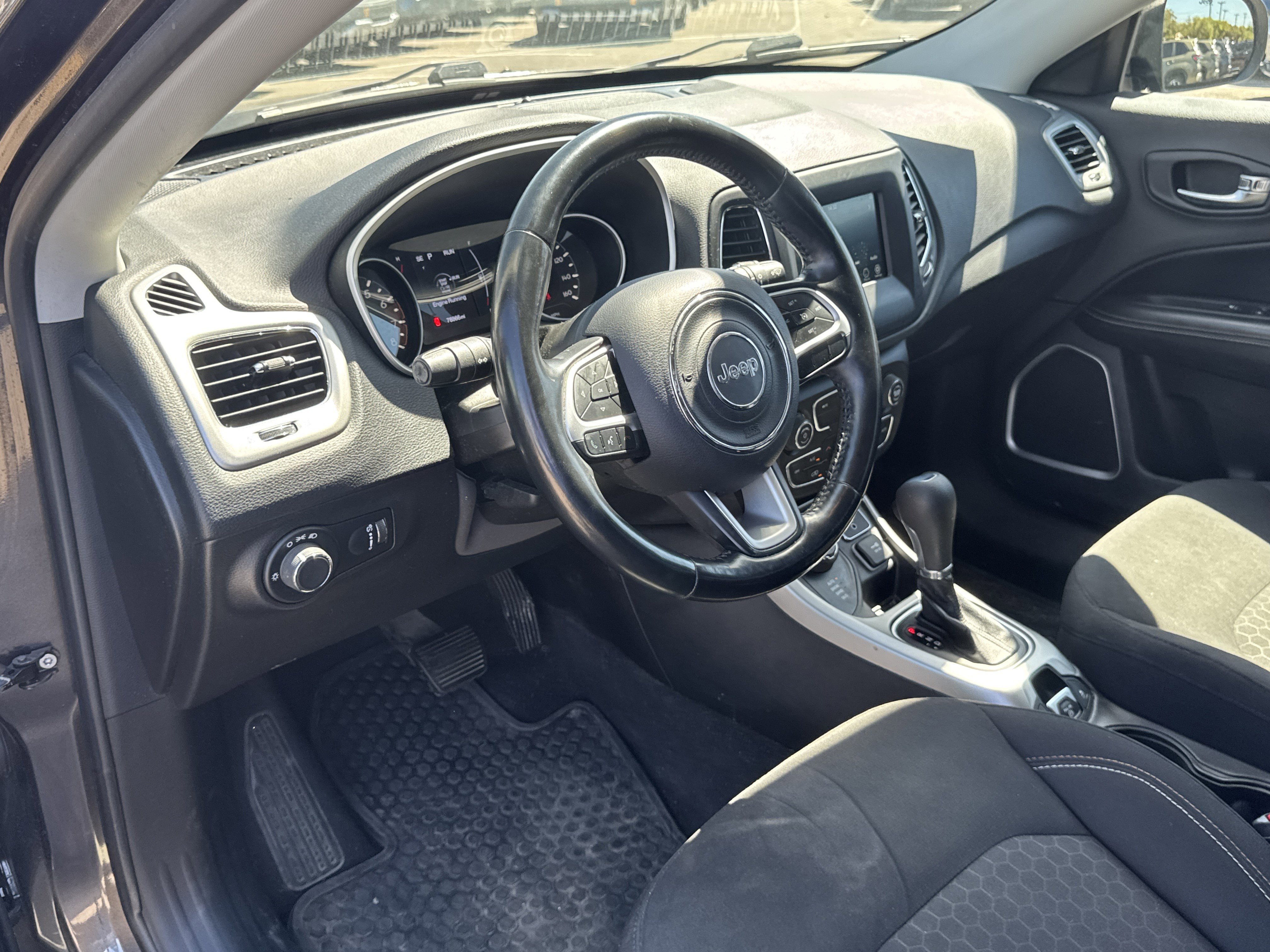 Used 2020 Jeep Compass Sport w/ Cold Weather Group image 23