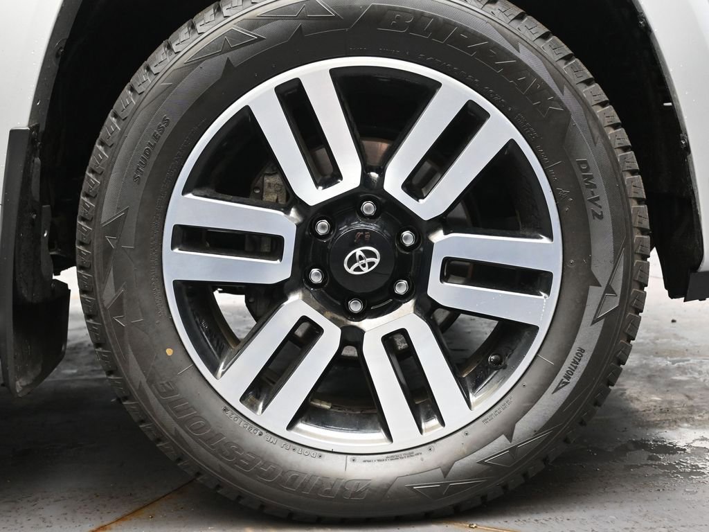 Used 2023 Toyota 4Runner Limited image 10
