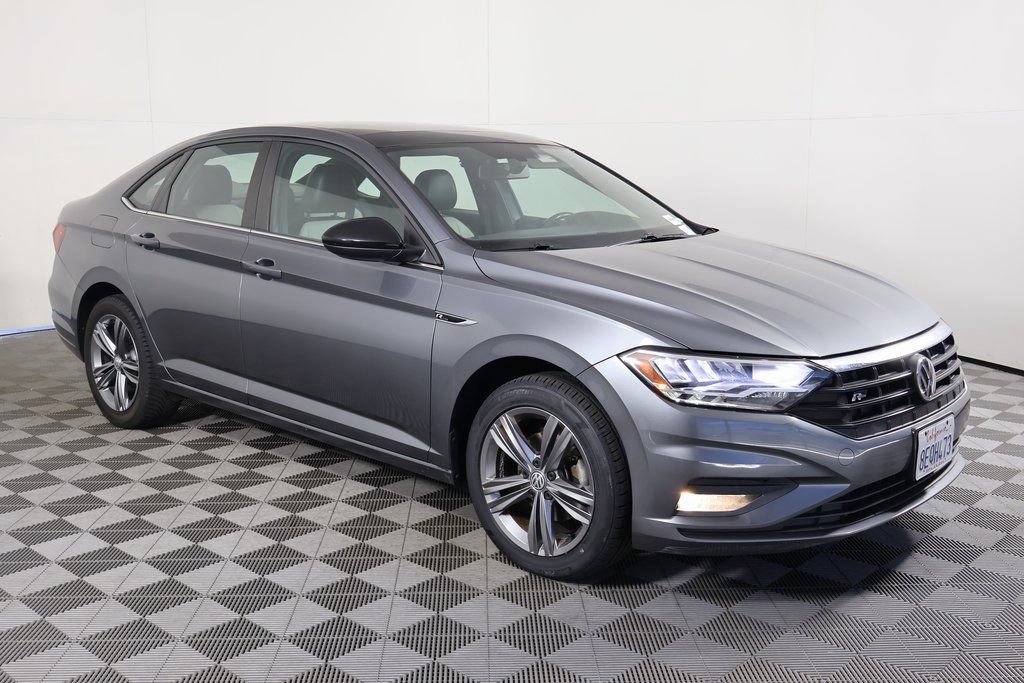 Used 2019 Volkswagen Jetta R-Line FWD image 3