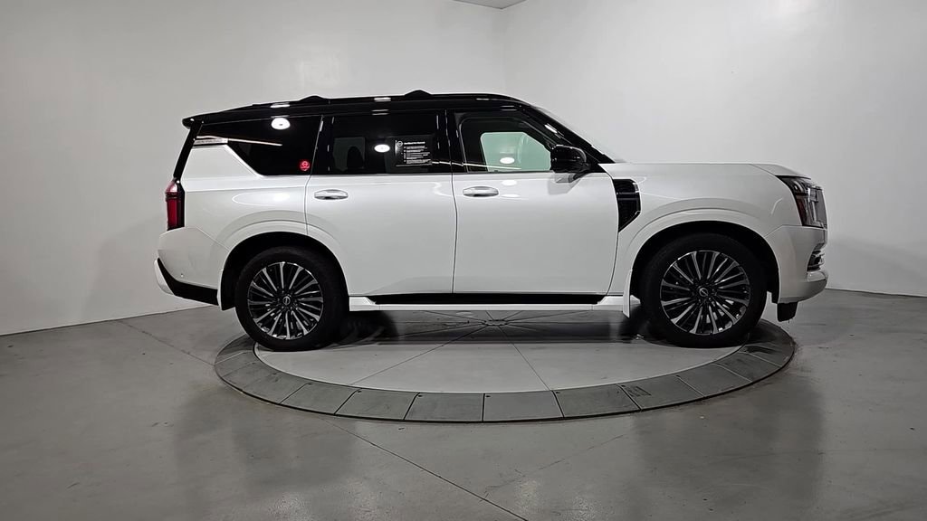 Certified 2025 Nissan Armada Platinum Reserve image 8