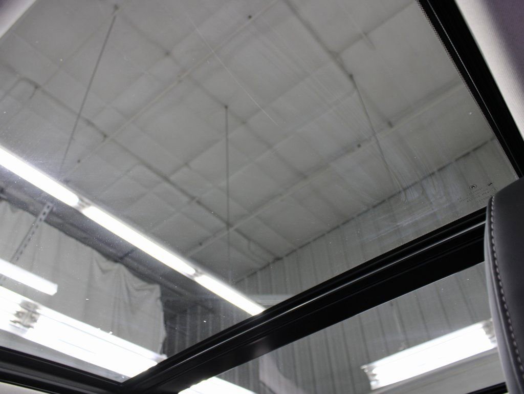 Used 2023 Acura MDX SH-AWD w/ Technology Package image 23