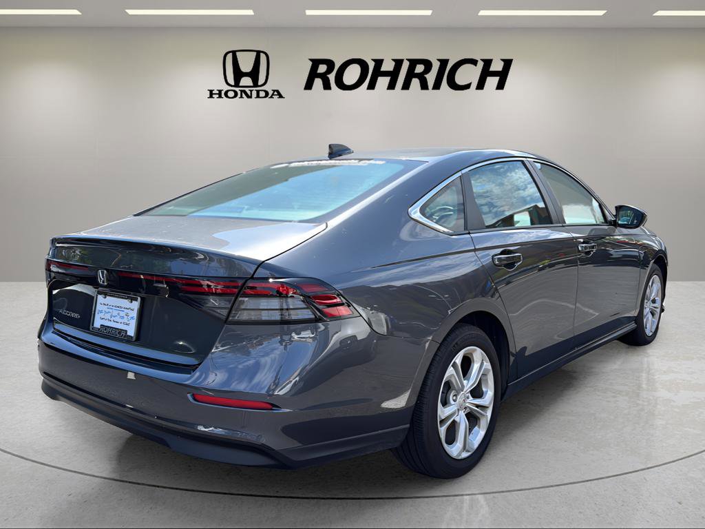 Used 2025 Honda Accord LX image 6