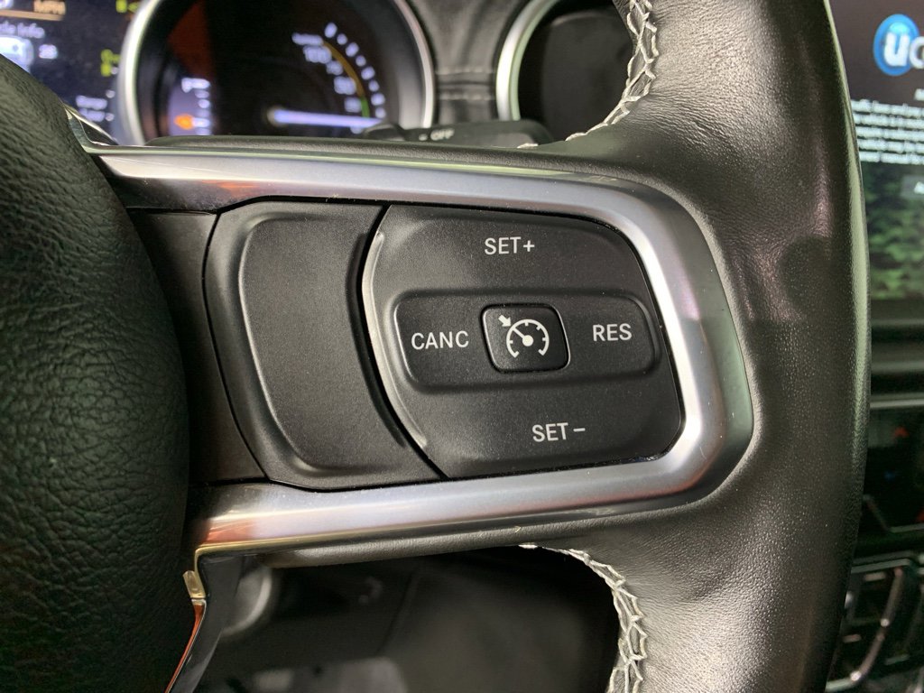 Used 2022 Jeep Wrangler Unlimited Sahara w/ Cold Weather Group image 20