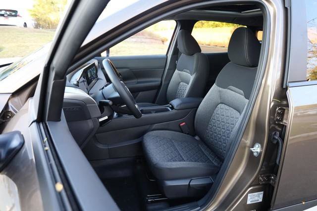 New 2026 Nissan Kicks SV w/ SV Premium Package image 8