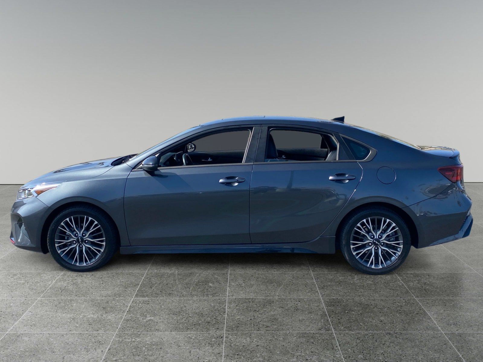 Used 2024 Kia Forte GT-Line w/ GT-Line Premium Package FWD image 2