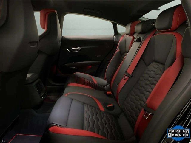 Used 2023 Audi RS e-tron GT image 75