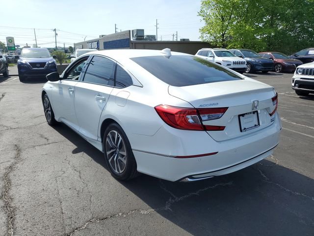 Used 2018 Honda Accord Touring image 3