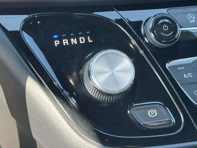 Used 2020 Chrysler Pacifica Touring-L Plus image 8