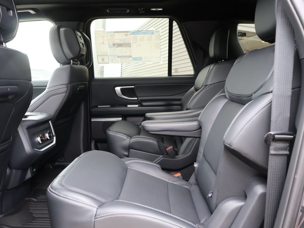 New 2026 Ford Expedition Max Platinum w/ Stealth Appearance Package AWD/4WD image 20