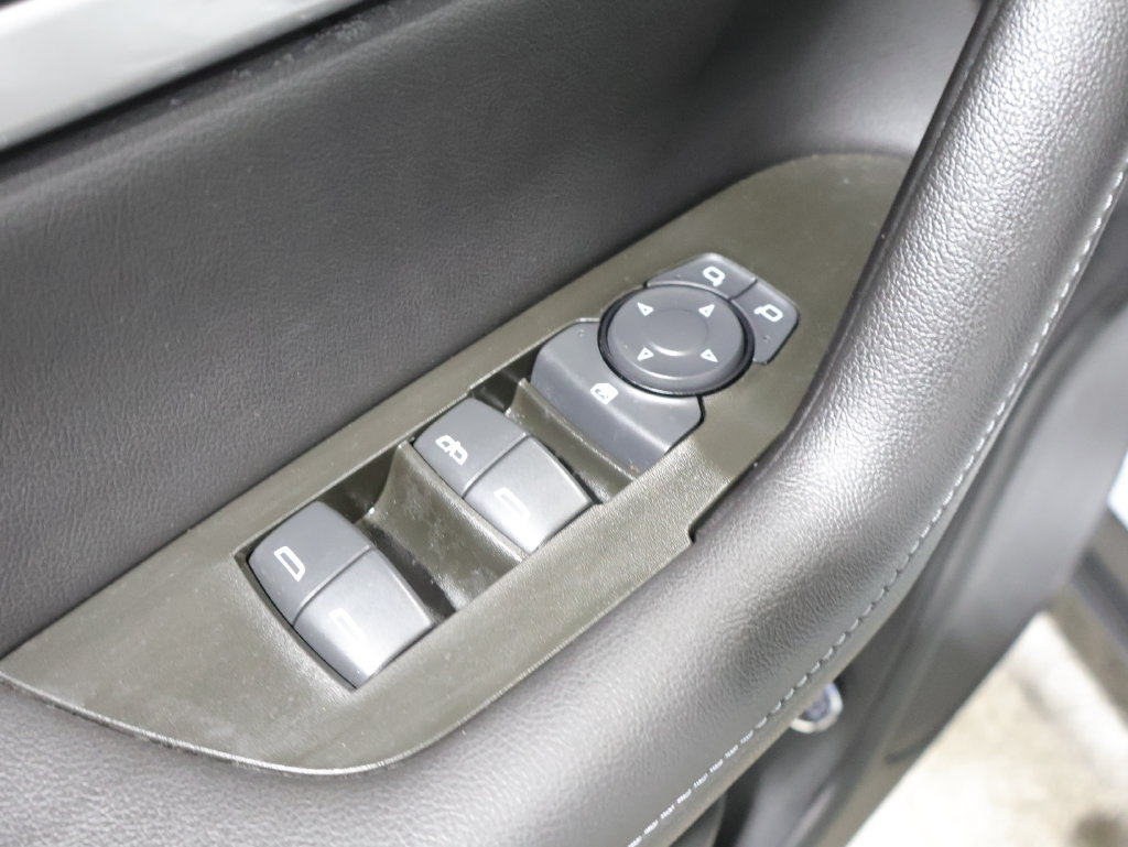 Used 2022 Chevrolet Blazer LT AWD/4WD image 14