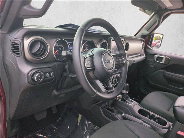 Used 2021 Jeep Gladiator Sport AWD/4WD image 11
