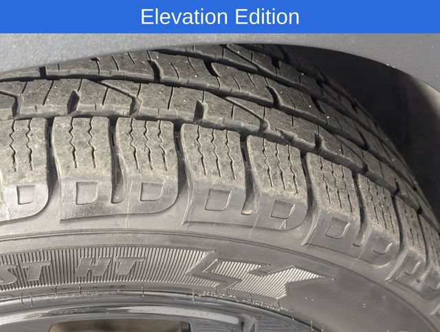 Certified 2022 GMC Terrain SLT w/ Elevation Edition FWD image 11