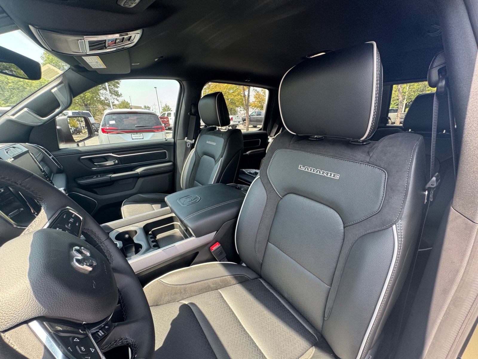 New 2026 RAM 1500 Laramie w/ Night Edition AWD/4WD image 15