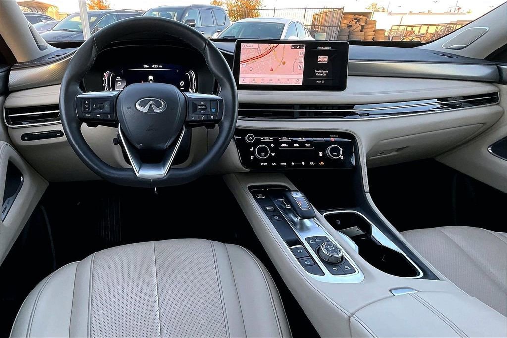 Certified 2025 INFINITI QX60 Luxe image 7
