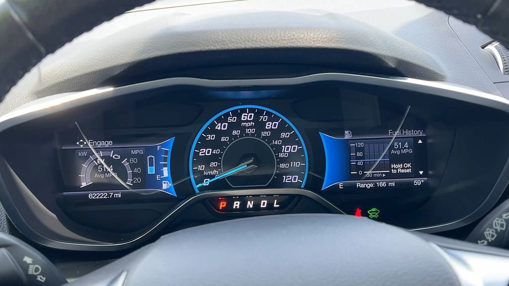 Used 2017 Ford C-MAX Energi Titanium w/ Equipment Group 501A image 23