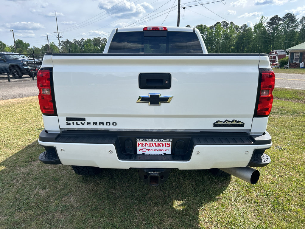 Used 2015 Chevrolet Silverado 2500 High Country w/ Duramax Plus Package image 12