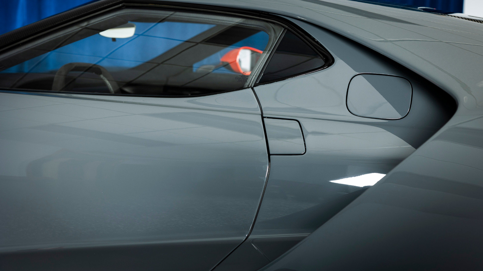 Used 2020 Ford GT Carbon Series RWD image 24