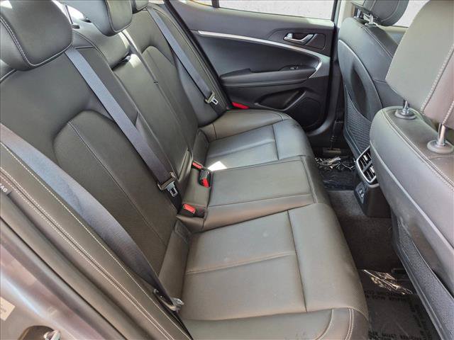 Used 2026 Genesis G70 2.5T RWD image 25